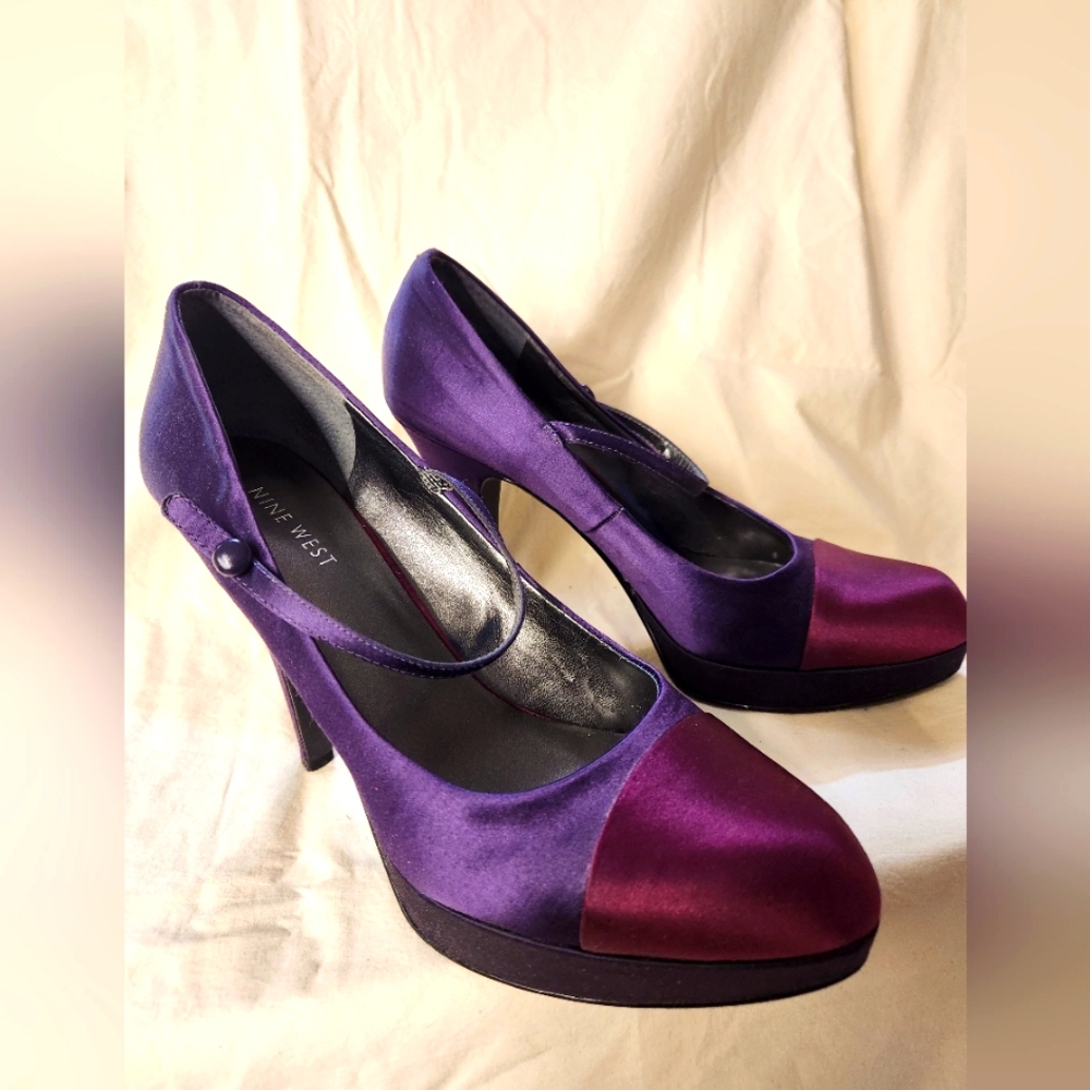 Nine West Women Purple and  Burgundy tip Platform Pump Size 9.5